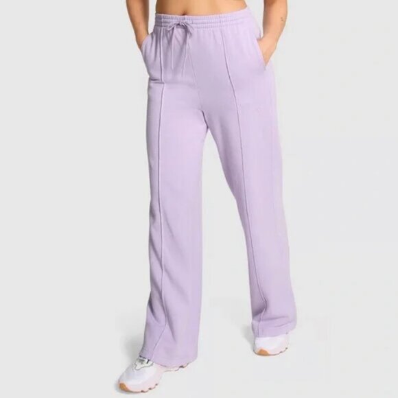 PINK Victoria's Secret Ivy Fleece Wide Leg Lilac Sweatpants In Small NWT - Picture 1 of 11